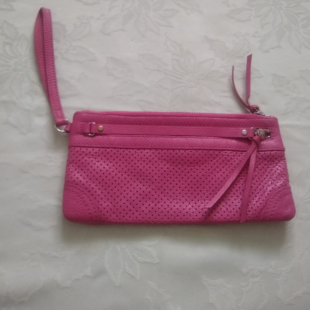 Banana Republic pink leather wristlet